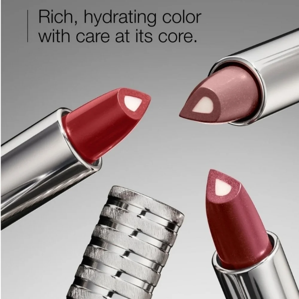 Clinique Dramatically Different Lipstick: Sugared Maple (11), NIB